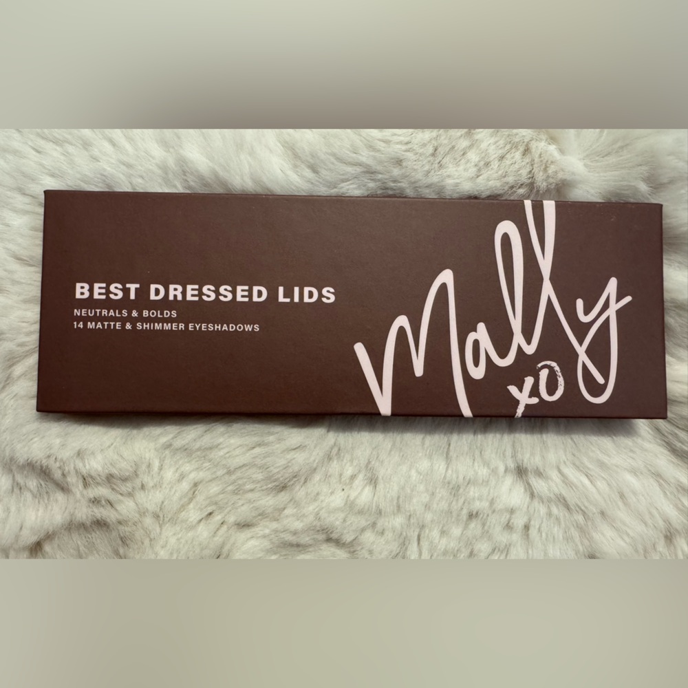 Mally Best Dressed Lids Eyeshadow Palette